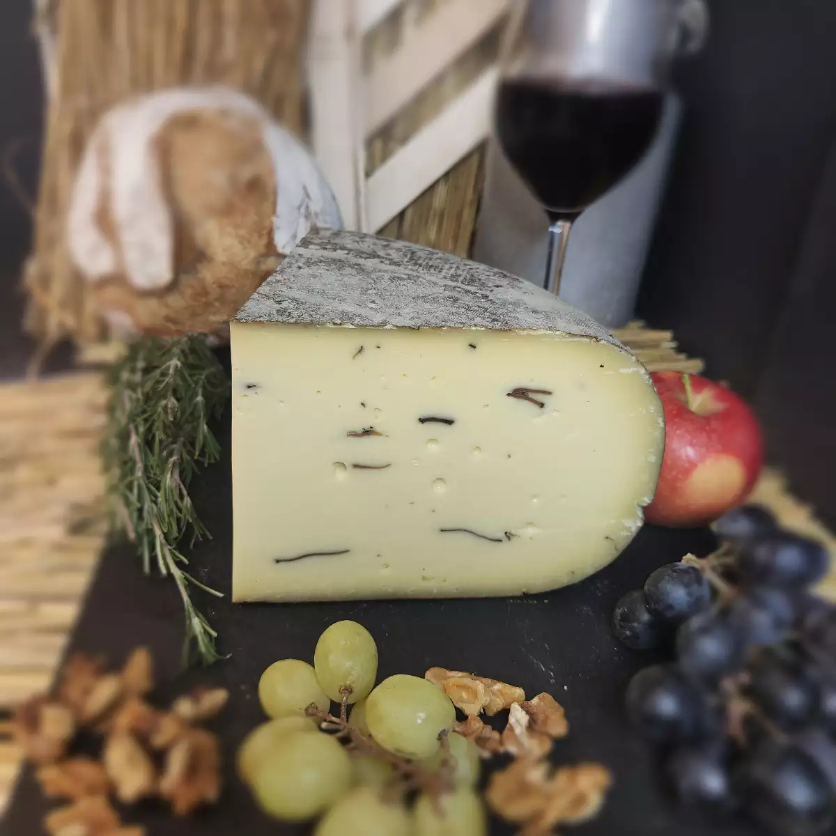 Tomme truffée ( 250 gr)